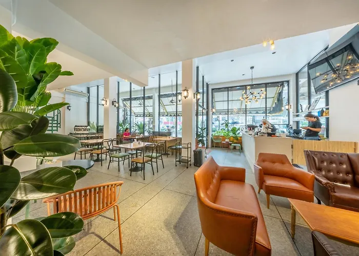 Shin Victory Monument Hotel Bangkok