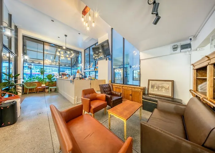 Hotel Shin Victory Monument