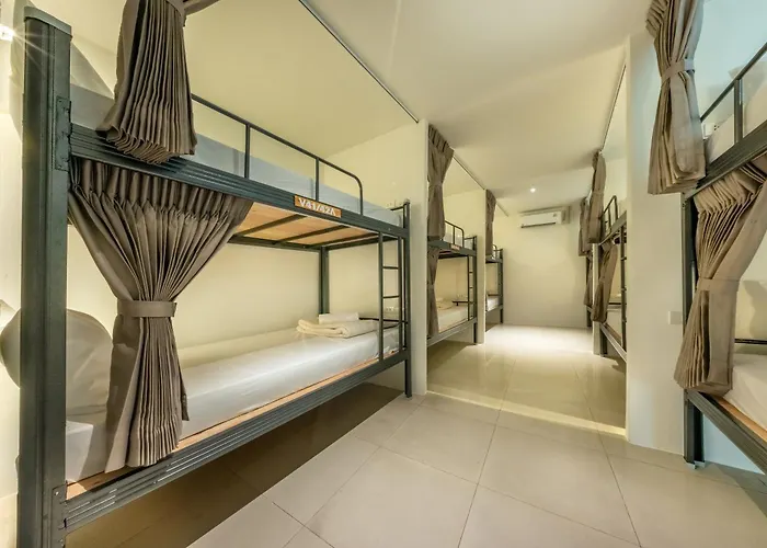 Shin Victory Monument Hotel